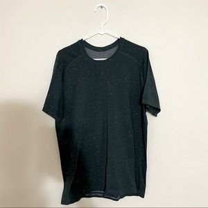 3 lululemon T Shirts